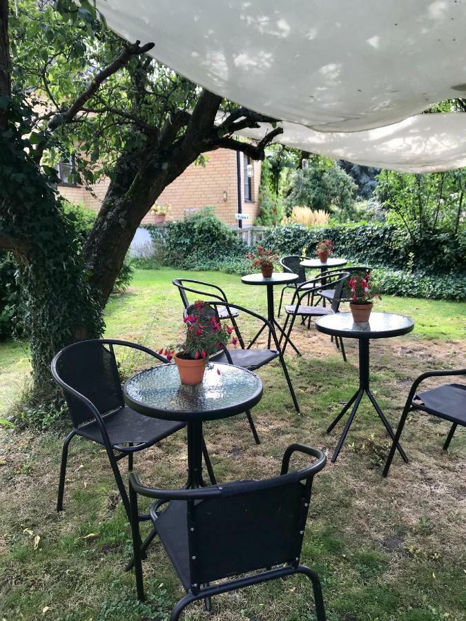 Suite Apartment With Garden And All Amenities Malmö Zewnętrze zdjęcie